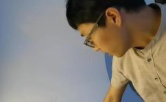 平行光与自然光有什么不同(平行光和自然光的区别：理解光线和反射)