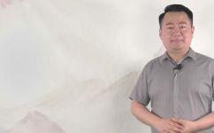 解释词语欣长什么意思(探究欣长一词的含义，让您深度了解其涵义与应用)