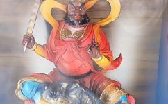 黑虎灵官是什么神(了解黑虎灵官：神话中的神灵和意义)