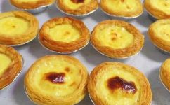 蛋挞制作方法及材料(蛋挞制作教程：简单又易学的材料与步骤分享)