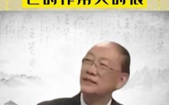 红皮花生的功效与作用有哪些(红皮花生对身体的益处和功效有哪些)