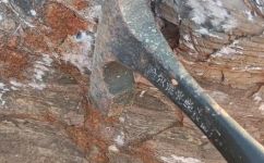 白云岩和石灰岩区别(白云岩与石灰岩的区别：深入了解两种岩石的特点)
