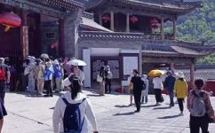 五台山五爷庙在哪里(五台山五爷庙的位置在哪儿？探寻五福神的圣地)