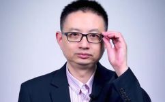 股票怎么看(股票入门如何正确看待股票投资的风险和机遇)