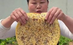 香蕉牛奶饼的做法(如何制作美味香蕉牛奶饼？)