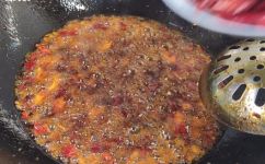 干锅制作方法家常做法(干锅的做法大全，家庭常备的干锅菜谱推荐)