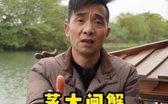 蟹黄是在螃蟹的上面还是下面(螃蟹蟹黄在上还是下？正确解析让您秒懂)