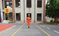 40斤有多重(40斤有多重？探究这一重量的含义与相关知识)
