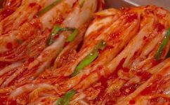 韩国泡菜最简单做法步骤(韩国泡菜制作教你最简单的步骤)