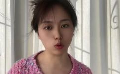 盐水洗脸的正确方法(正确的盐水洗脸方法，让您的肌肤更加健康美丽)